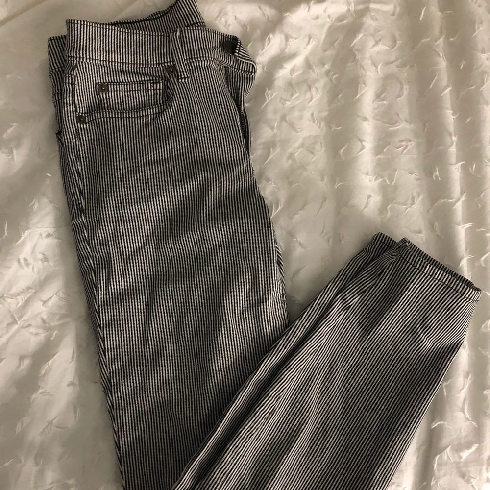 Gap pinstripe black/white skinny jeans